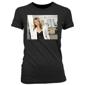 Sarah Chalke Women's Junior Cut Crewneck T-Shirt