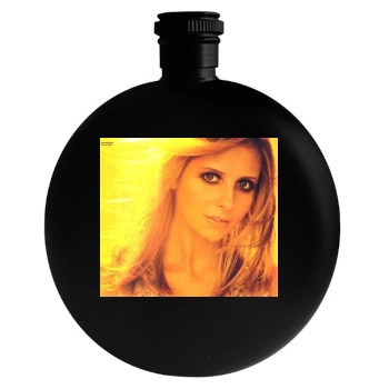 Sarah Michelle Gellar Round Flask