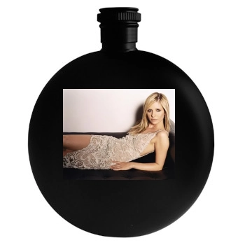 Sarah Michelle Gellar Round Flask