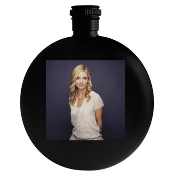 Sarah Michelle Gellar Round Flask