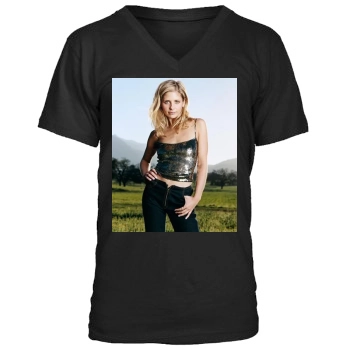 Sarah Michelle Gellar Men's V-Neck T-Shirt