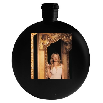 Sarah Michelle Gellar Round Flask