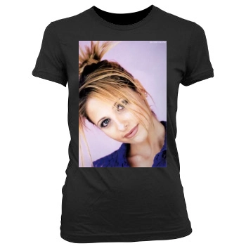 Sarah Michelle Gellar Women's Junior Cut Crewneck T-Shirt