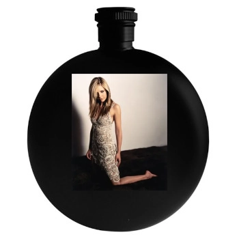 Sarah Michelle Gellar Round Flask