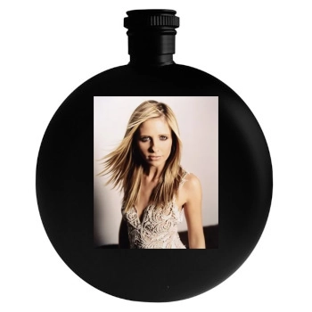 Sarah Michelle Gellar Round Flask