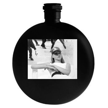 Sasha Pivovarova Round Flask