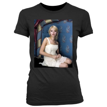 Scarlett Johansson Women's Junior Cut Crewneck T-Shirt