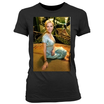 Scarlett Johansson Women's Junior Cut Crewneck T-Shirt