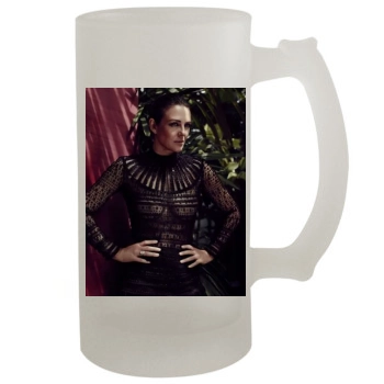 Elizabeth Hurley 16oz Frosted Beer Stein