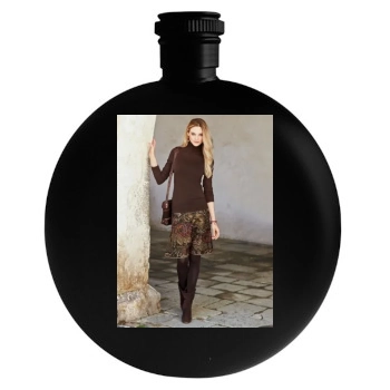 Fabiana Semprebom Round Flask