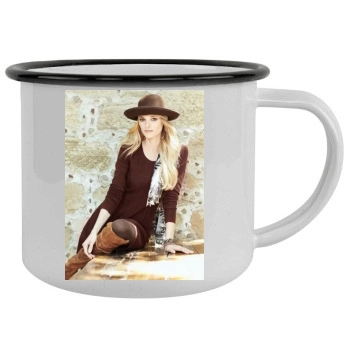 Fabiana Semprebom Camping Mug