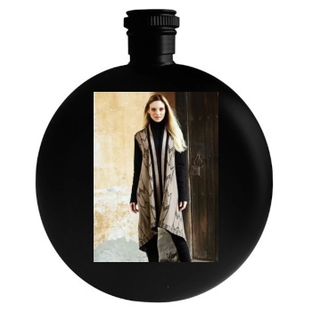 Fabiana Semprebom Round Flask