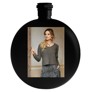 Fabiana Semprebom Round Flask