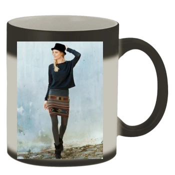 Fabiana Semprebom Color Changing Mug