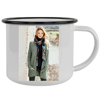 Fabiana Semprebom Camping Mug