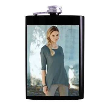 Fabiana Semprebom Hip Flask