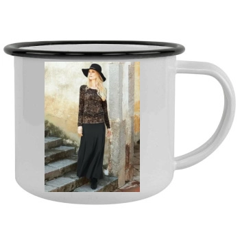 Fabiana Semprebom Camping Mug