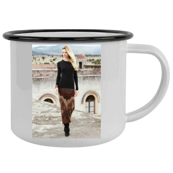 Fabiana Semprebom Camping Mug