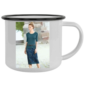 Fabiana Semprebom Camping Mug