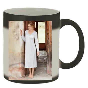 Fabiana Semprebom Color Changing Mug