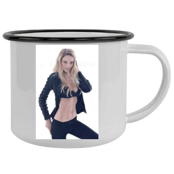 Fabiana Semprebom Camping Mug