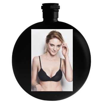 Fabiana Semprebom Round Flask