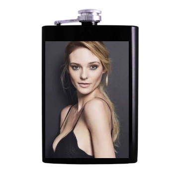 Fabiana Semprebom Hip Flask