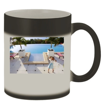 Farah Holt Color Changing Mug