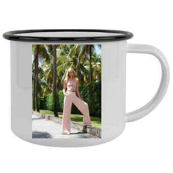 Farah Holt Camping Mug