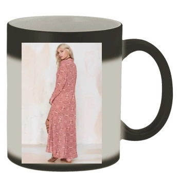 Farah Holt Color Changing Mug