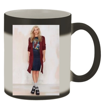 Farah Holt Color Changing Mug