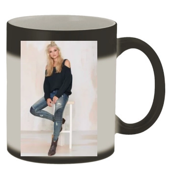 Farah Holt Color Changing Mug