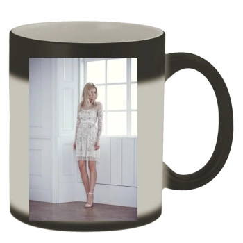 Farah Holt Color Changing Mug