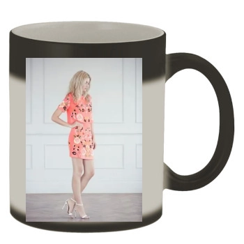 Farah Holt Color Changing Mug