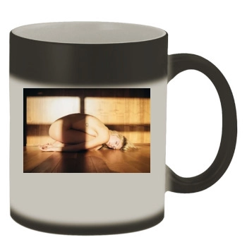 Farah Holt Color Changing Mug