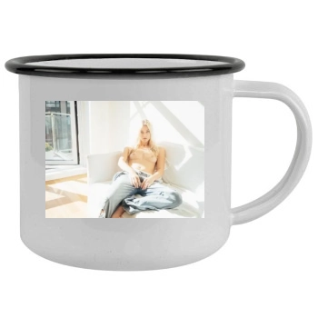 Farah Holt Camping Mug