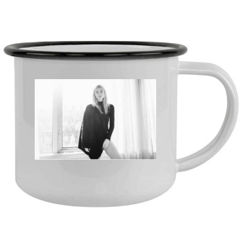 Farah Holt Camping Mug