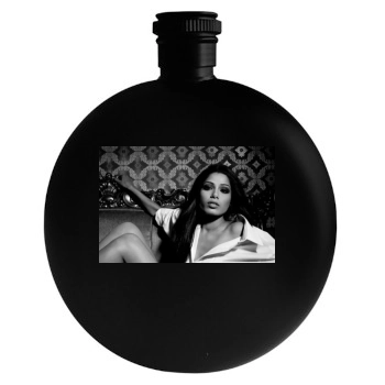 Freida Pinto Round Flask