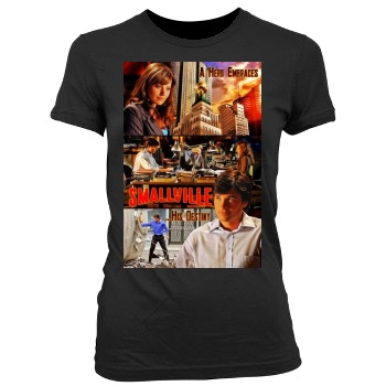 Smallville (2001) Women's Junior Cut Crewneck T-Shirt