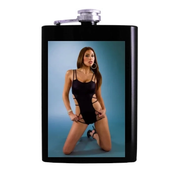 For Joseph Pongwattana Hip Flask