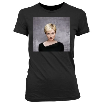 Elizabeth Debicki Women's Junior Cut Crewneck T-Shirt