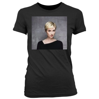 Elizabeth Debicki Women's Junior Cut Crewneck T-Shirt