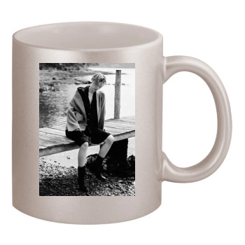 Elizabeth Debicki 11oz Metallic Silver Mug