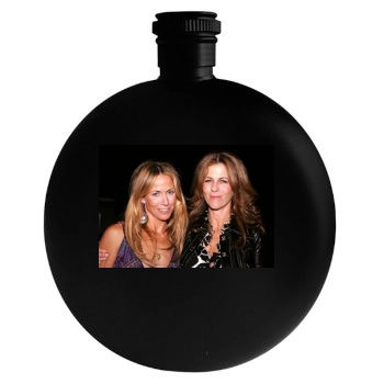 Sheryl Crow Round Flask