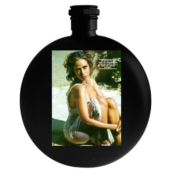 Stacey Dash Round Flask