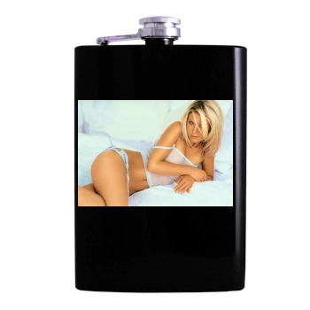 Tara Reid Hip Flask