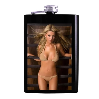 Tara Reid Hip Flask