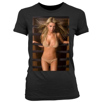 Tara Reid Women's Junior Cut Crewneck T-Shirt