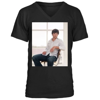 Tom Welling Men's V-Neck T-Shirt