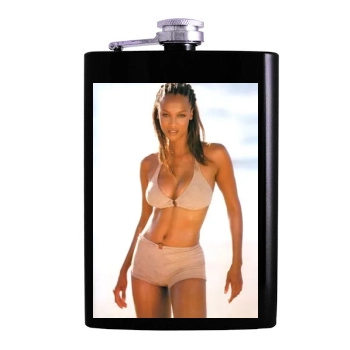 Tyra Banks Hip Flask